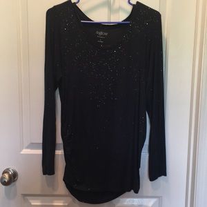 Long sleeve maternity shirt